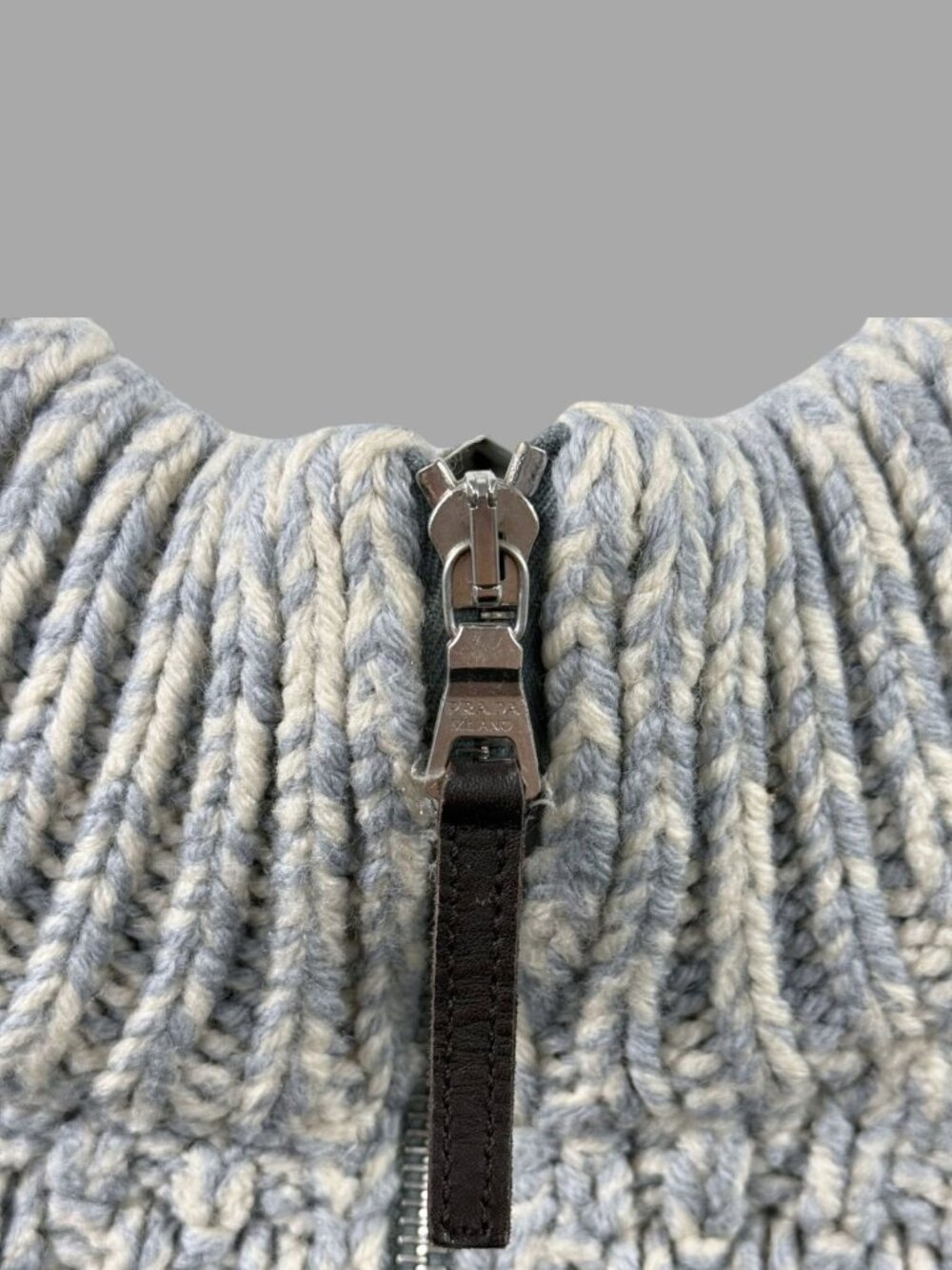 PRADA Light Grey Blue Wool Sweater Half-Zip Cropped High Neck Sz IT 40 US S - Picture 5 of 9